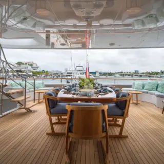 AVALON - Bridge deck aft