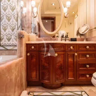 AVALON - Guest en suite (port forward)