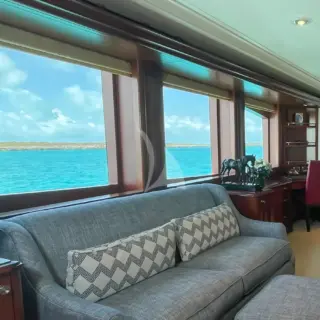 AVALON - Primary cabin lounge