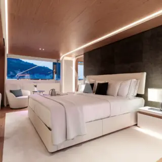 Main Deck - Master Cabin