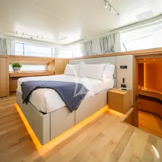 LAILA - Main Deck Master