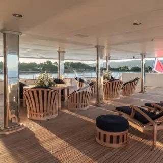 NOMAD - Main deck aft