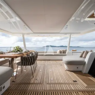 SIETE MARES - Cockpit view