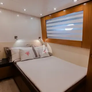 OCEAN DELTA 11 - Double Cabin