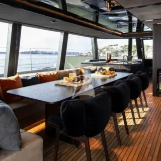 A-PLAN - Indoor table