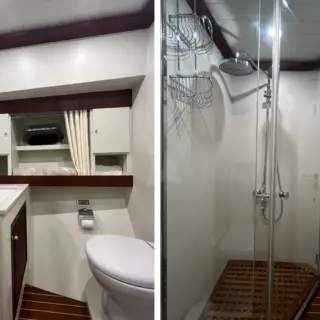 Triple Cabin Bathroom