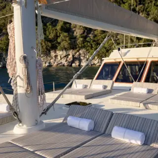 Forward Suntanning Area