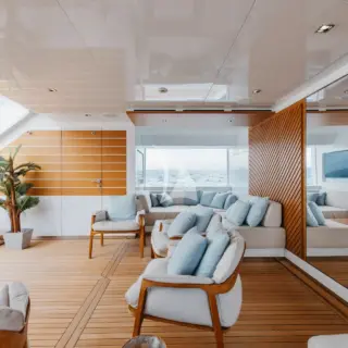 GOLDENEYE - Beach Club