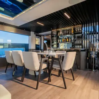 Main saloon fine dining