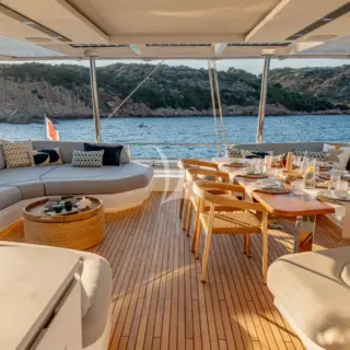 Windkind - Flybridge