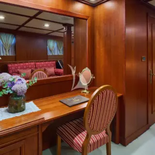 Lower deck first owner's stateroom