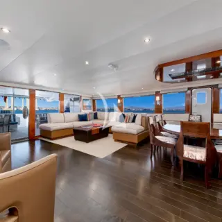 EL REY - Main Salon Aft