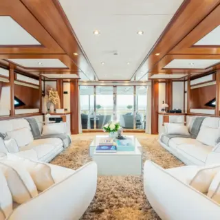 Bunker - Main Deck Salon