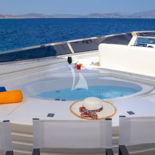 EFMARIA - Deck Jacuzzi