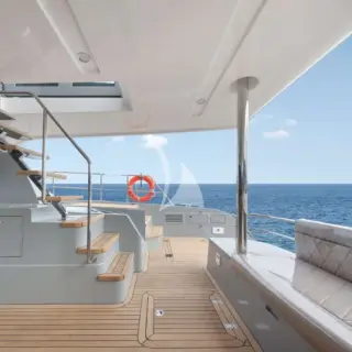 Andare Oltre - Cockpit