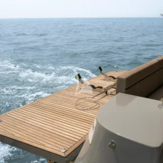 Andare Oltre - Hydraulic Swimming Platform