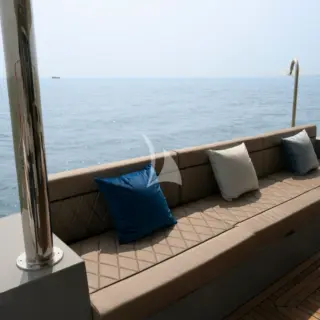 Andare Oltre - Lounge Area Aft Deck
