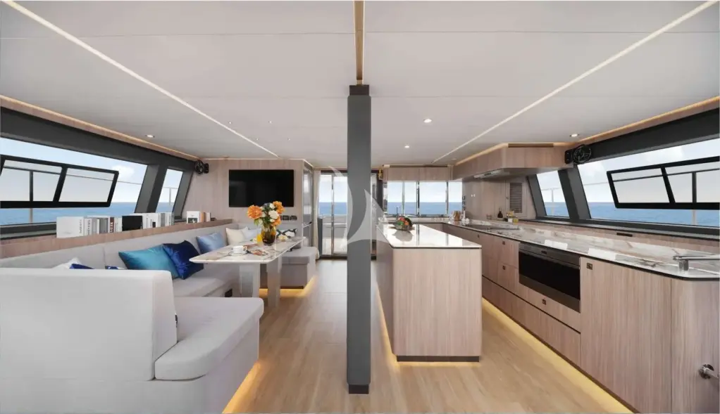 Andare Oltre - Saloon