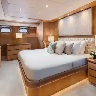 NOVA - Owner's suite 