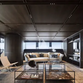 CONTIGO | Lower Salon