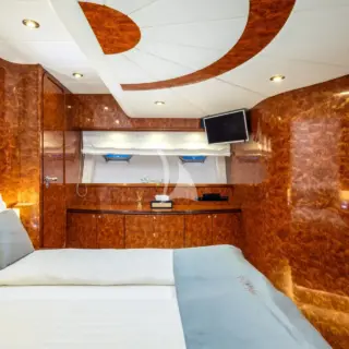 LADY LONA - Image 11