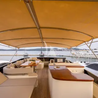 LADY LONA - Image 24