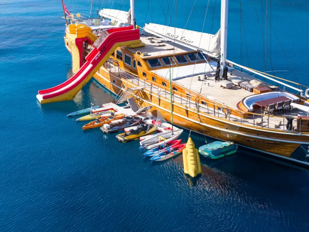 TAKE IT EASIER - At anchor with toys