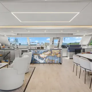 Nauti Nickel - Main Salon