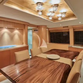 FAVOR - Main Salon Dining