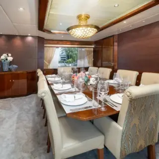 BLUE SYMPHONIE - Dining Table