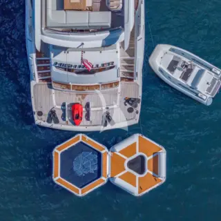 HIGH ROLLER - Image 23