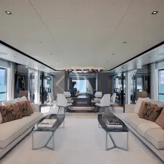 PAZIENZA - Main saloon