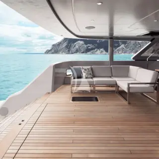 PAZIENZA - Main deck aft to swim deck