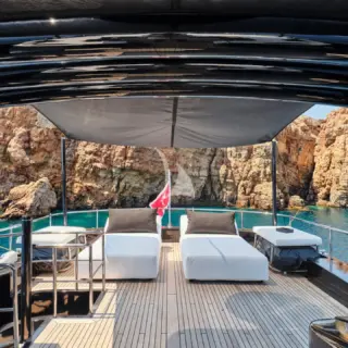 ABILITY - Sundeck sunbathing area