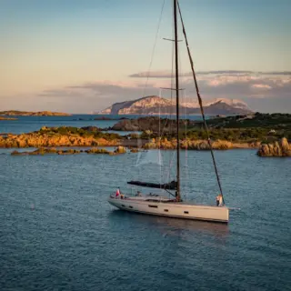 BIANCA II - Image 2