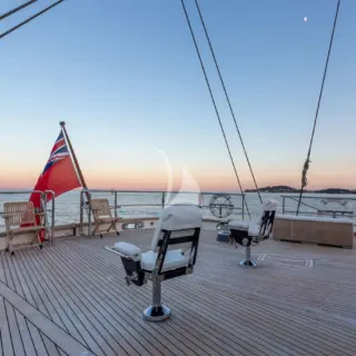 ZENJI - Aft Deck