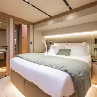 ARKTOS - EIGHTY2 sistership - Guests cabin2