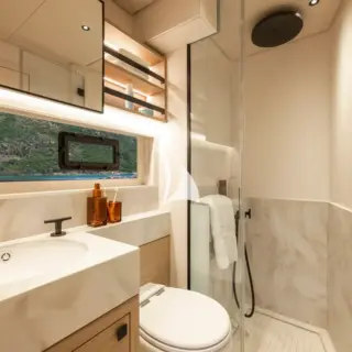 ARKTOS - EIGHT2 sistership pic