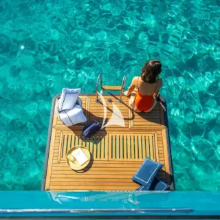 ARKTOS - EIGHTY2 sistership - Master cabin private terrace