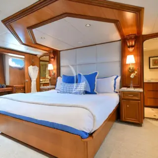 BIRDY - Master Cabin