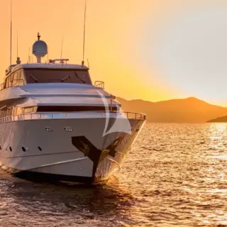 LET IT BE - Image 14