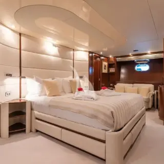 LET IT BE - Vip cabin 