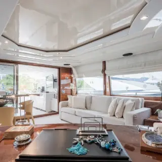 LET IT BE - Upper deck interior salon