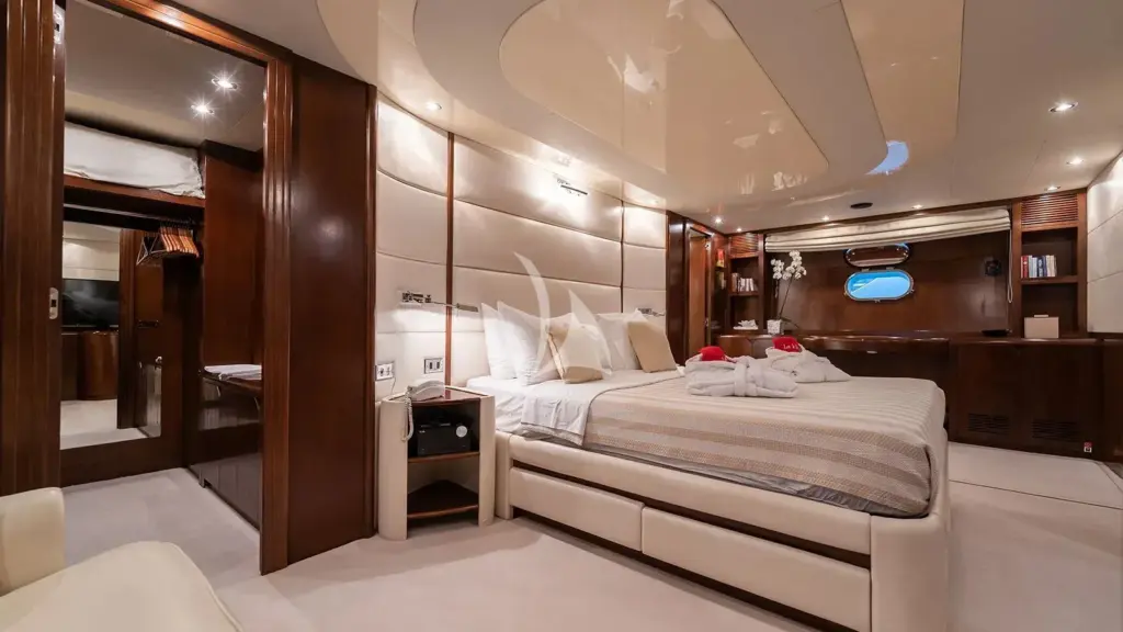 LET IT BE - Vip Cabin