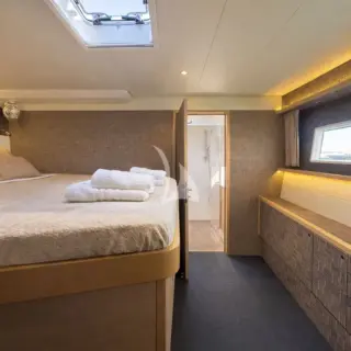 ROYAL DESTINY - Royal-Destiny-fwd-stbd