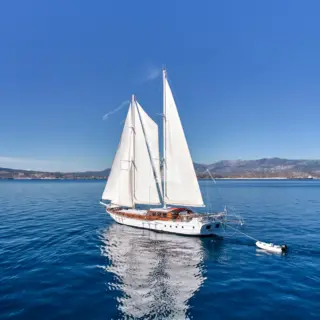 WHITE PEARL - Image 15