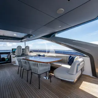 R&R - Fly Bridge dining