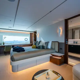R&R - Master Stateroom