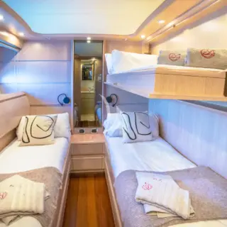 4T'S - 4T´s - Twin Cabin with Pullman mode