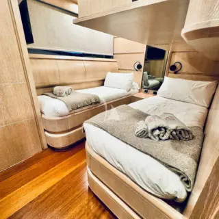 4T's - Twin cabins convertible with pullmam 